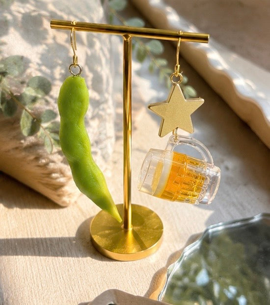 Mismatched trend-forward statement earrings - Made in Japan